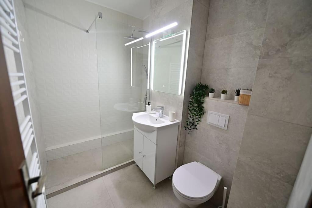 Flh - Apartament Damar Sybin Zewnętrze zdjęcie